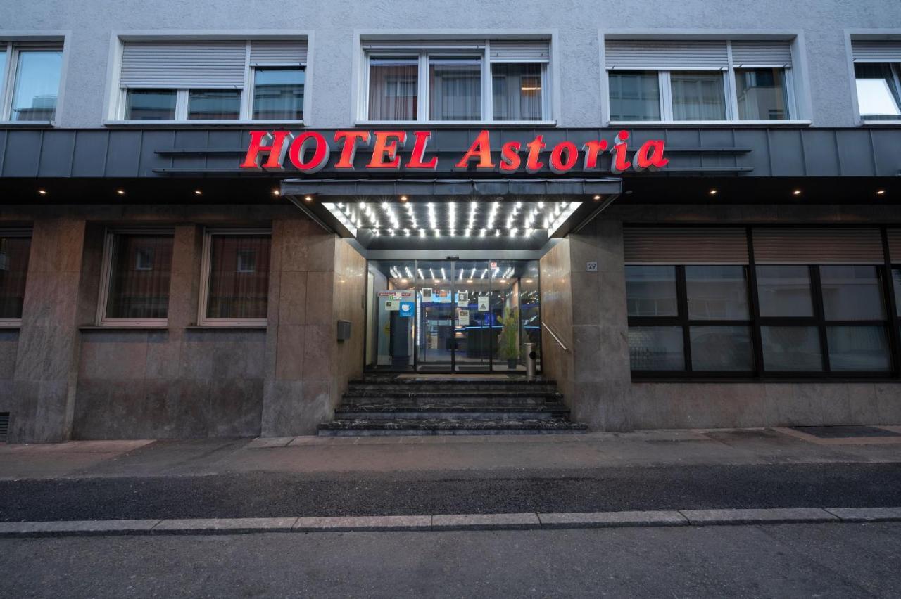 Hotel Astoria Stuttgart City Exterior foto